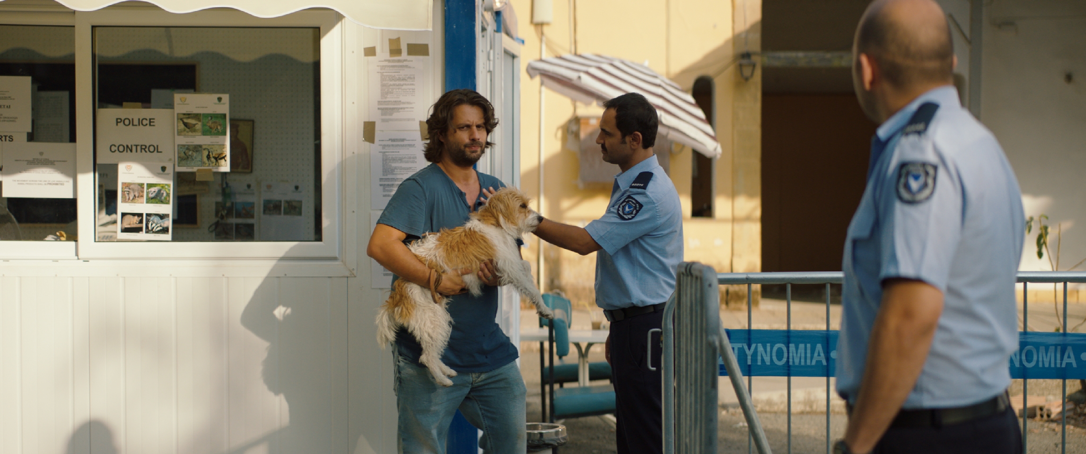 SmugglingHendrix_Pressebild+2_1