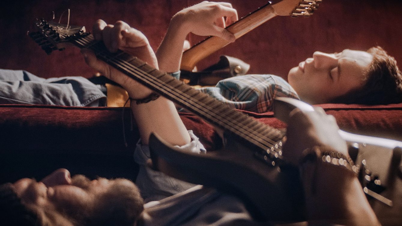 CB19_Russkiy Den_MAGICIAN_Still